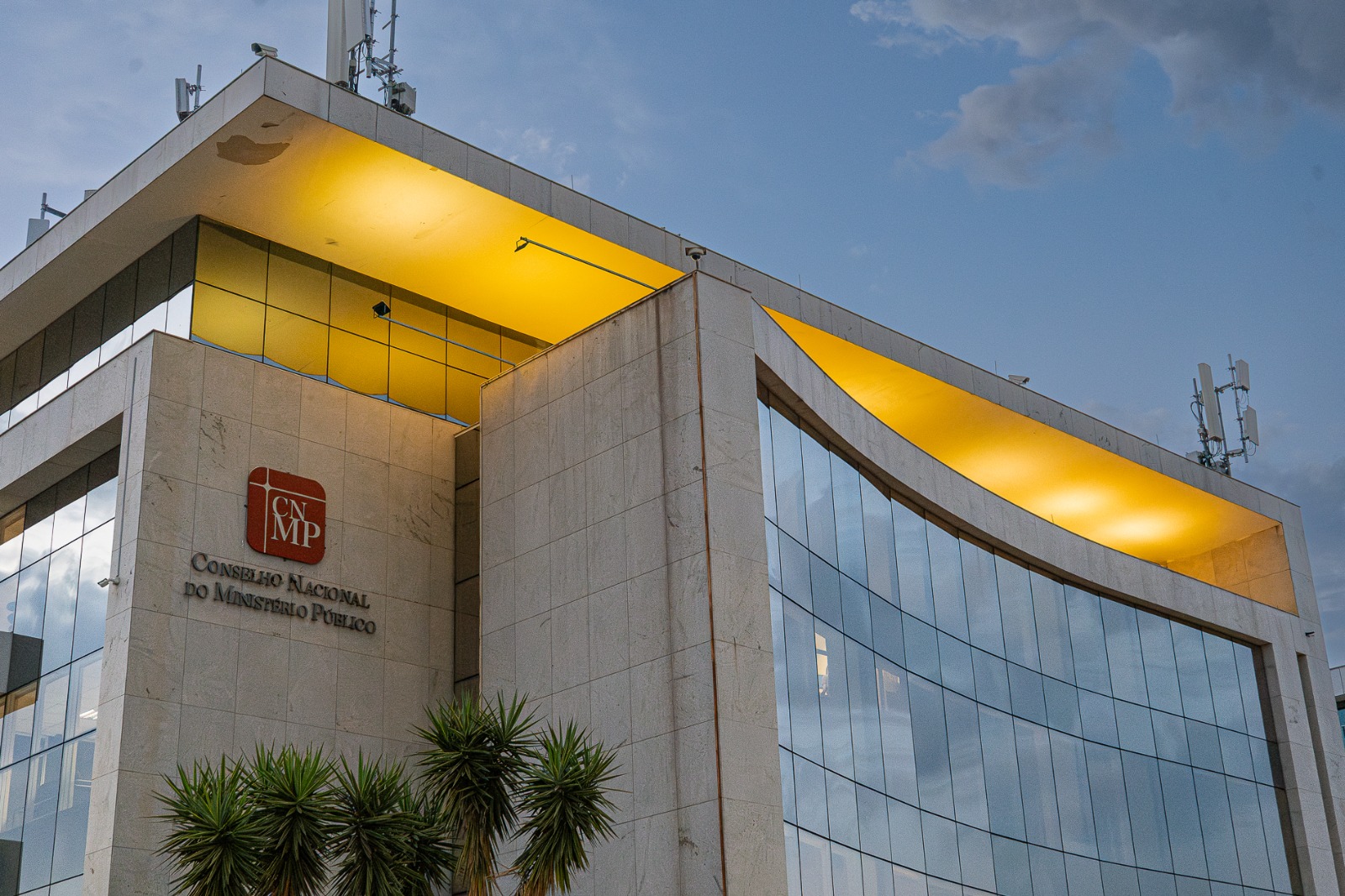 Setembro Amarelo: CNMP ilumina sede e reforça o diálogo sobre saúde mental 2
