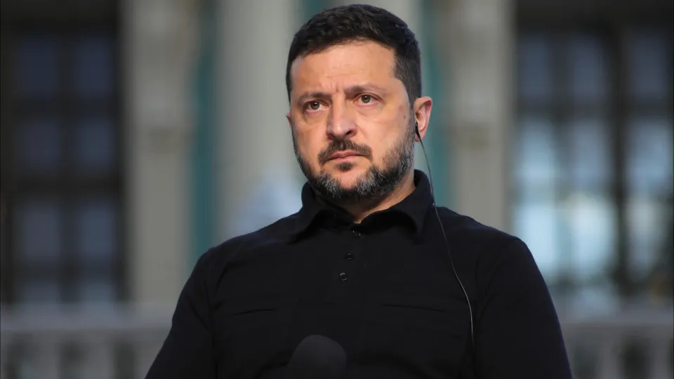 Zelensky revela que Rússia tentou atacar o seu avião duas vezes 2