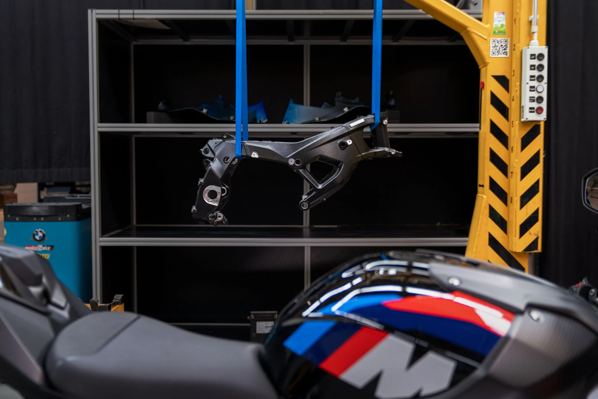 Novo chassi da BMW M 1000 RR (18)