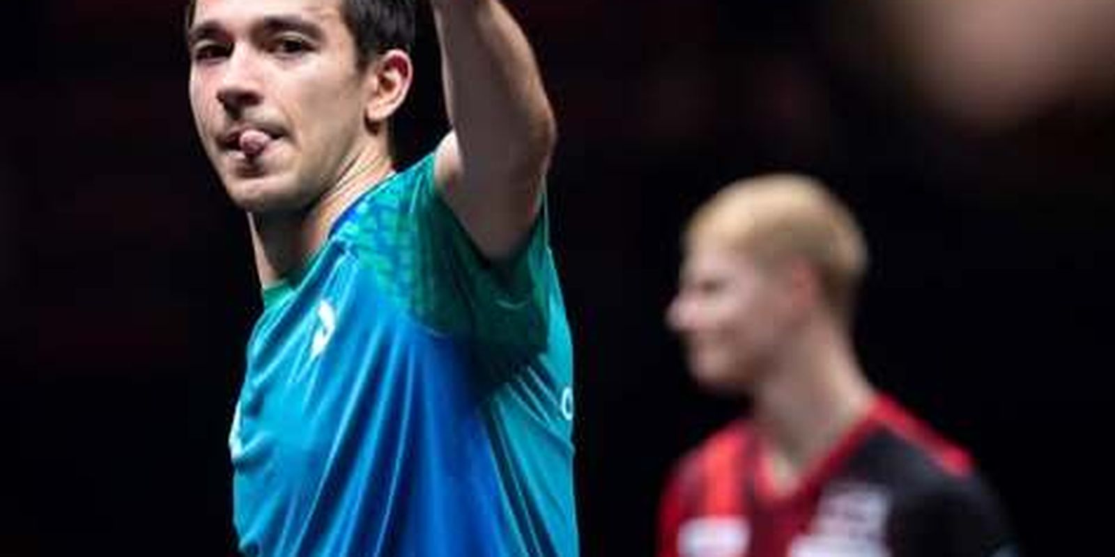 Calderano derrota favorito Felix Lebrun e avança à semi do China Smash 1