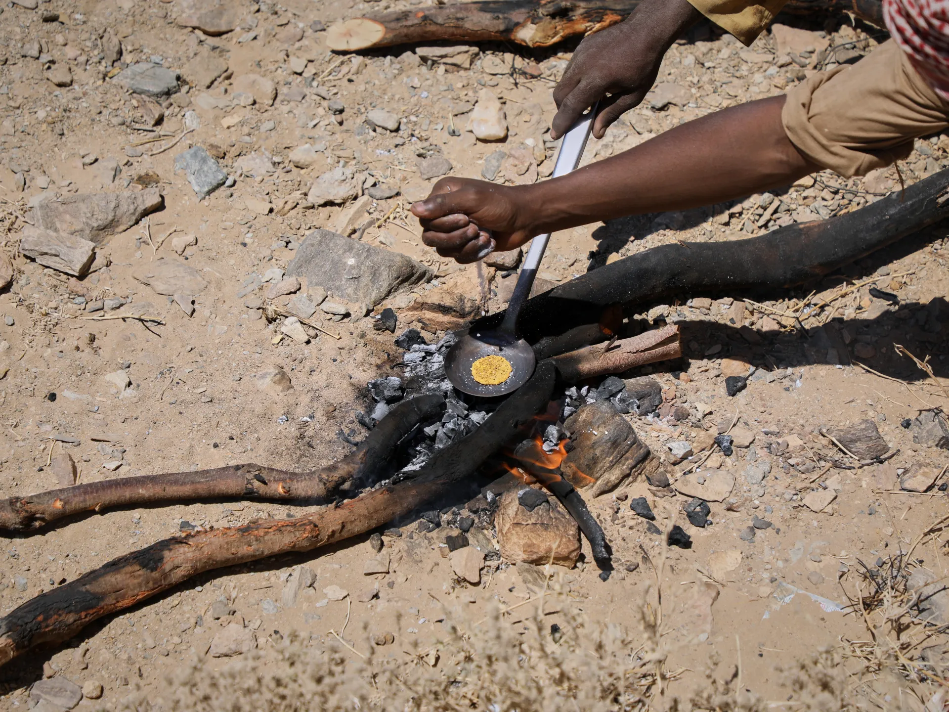 Deadly gold mine air strikes highlight Egypt-Sudan border insecurity | Sudan war News 1