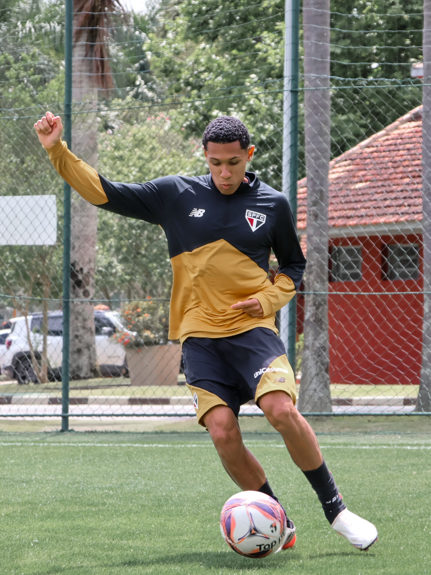 Em Cotia, Sub-20 joga em busca de vaga nas quartas do Paulista 1