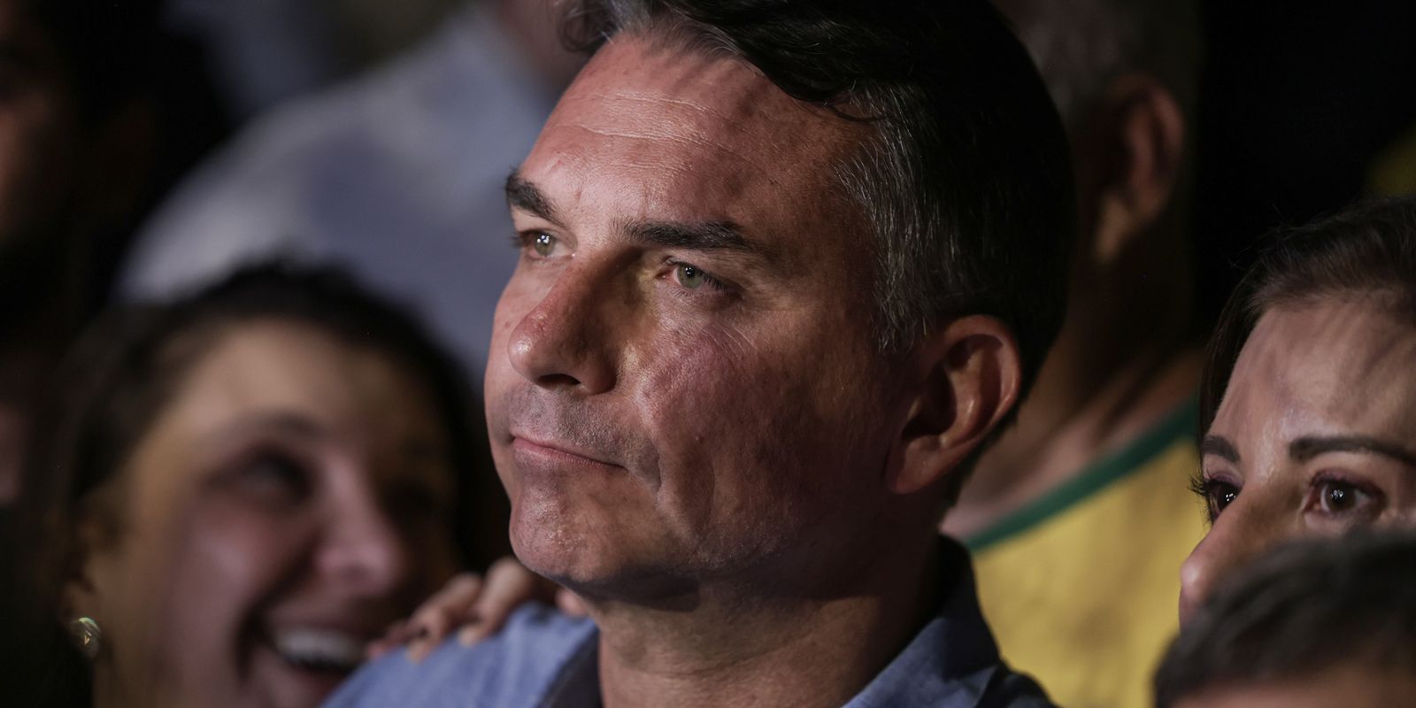 Em sabatina, Flávio não explica propostas e faz acusações sem provas 1