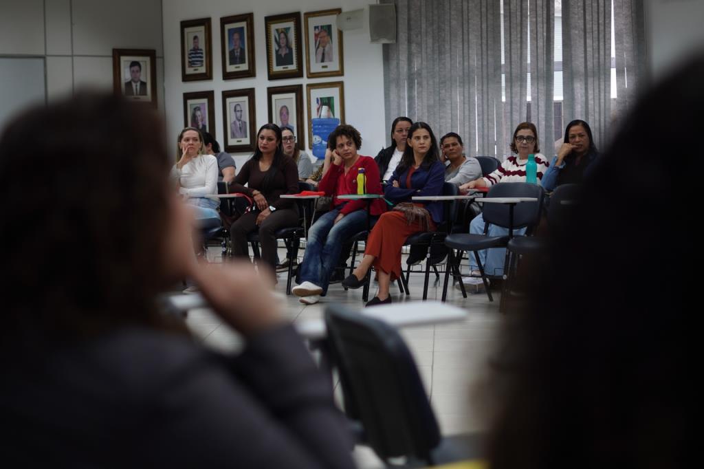 Formação pedagógica destaca a importância do brincar e da literatura na Educação Infantil