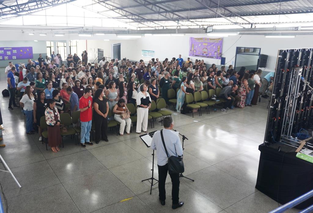 Fórum Municipal de Educação reúne mais de 200 participantes em um dia histórico para a educação de Itapecerica da Serra