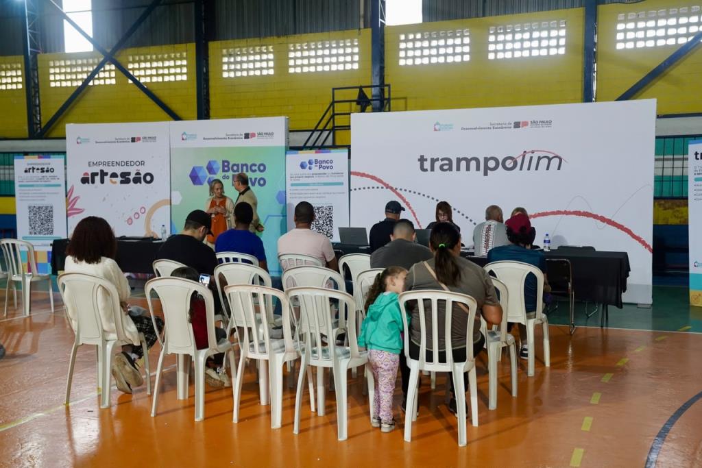 Fundo Social de SP certifica 139 alunos e leva Feira de Empregos com mais de 1,3 mil vagas a Itapecerica da Serra