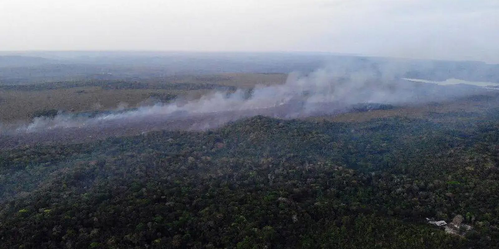 Governo intensifica reforços para combater incêndios no Pará 3