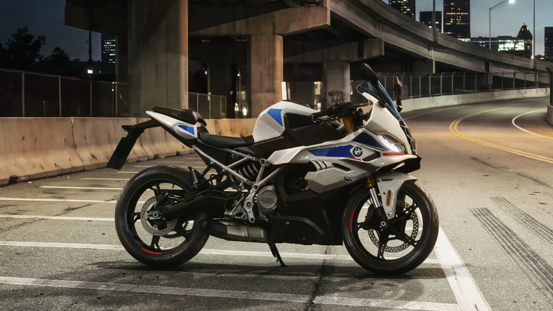BMW F 450 RR (1)