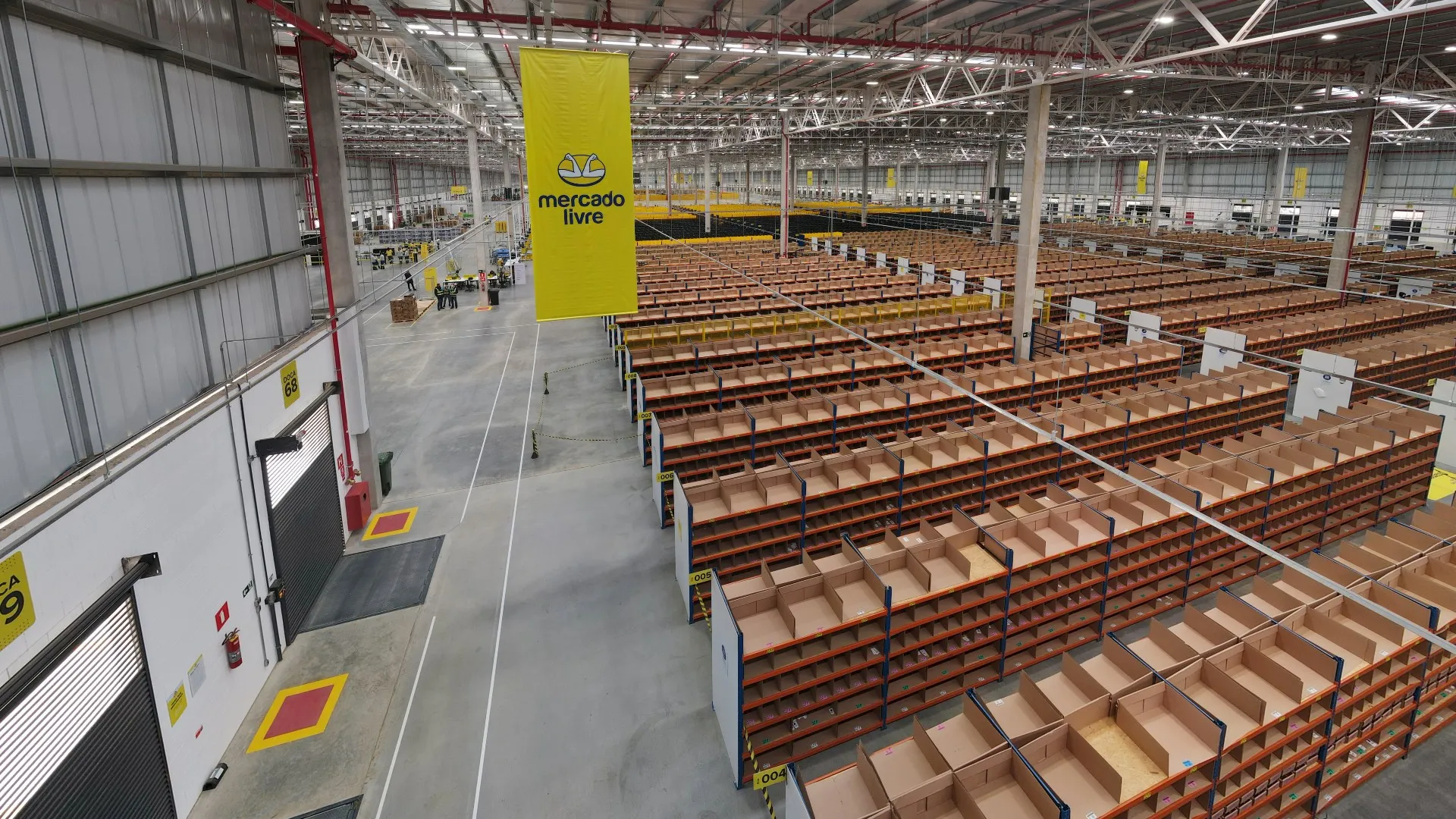 Mercado Livre lidera corrida por galpões; Shopee ocupa 1,7 mi de m², diz Binswanger 2