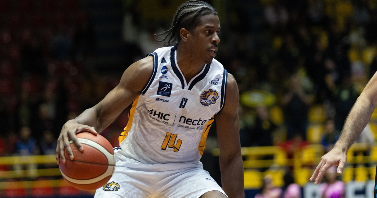 Mogi Basquete vence a Unifacisa no Hugão em noite de recorde de Georginho e ações do Outubro Rosa pelo NBB CAIXA 10