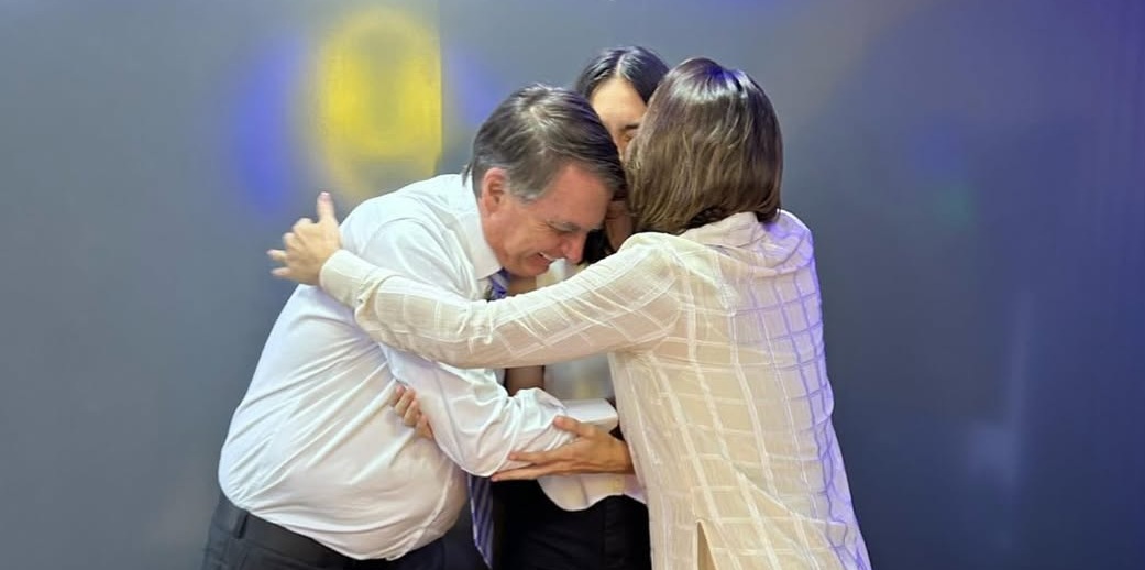 Moraes autoriza Bolsonaro a celebrar aniversário da filha 3