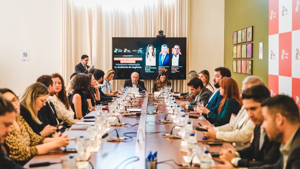 Movimento defende adiar implantação da reforma tributária 27