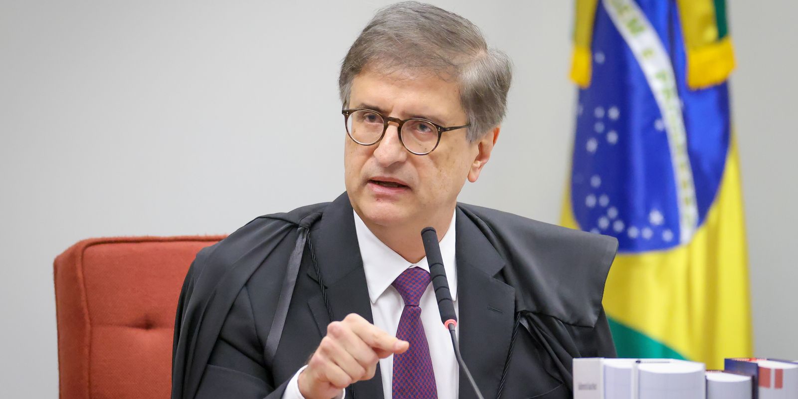 PGR não vê abuso de André Mendonça em investigação contra Moraes 2