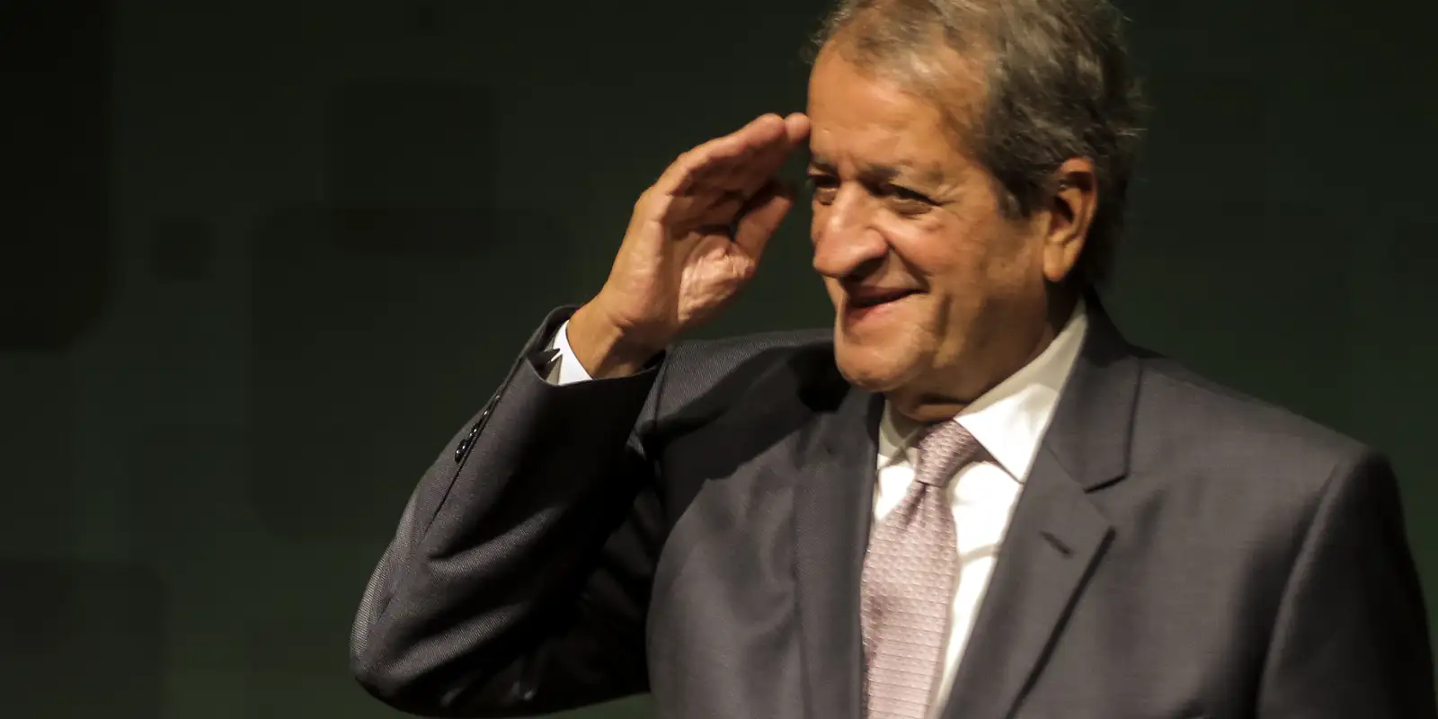 Partido de Flávio, PL reconhece vitória de Lula nas eleições 15
