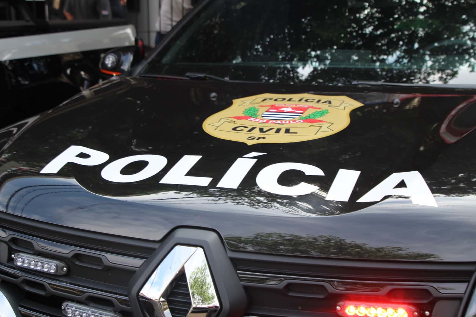 Polícia descobre laboratório de drogas no interior de SP