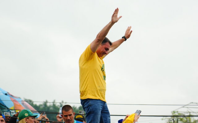 Por que as urnas não puniram políticos envolvidos no Master 7