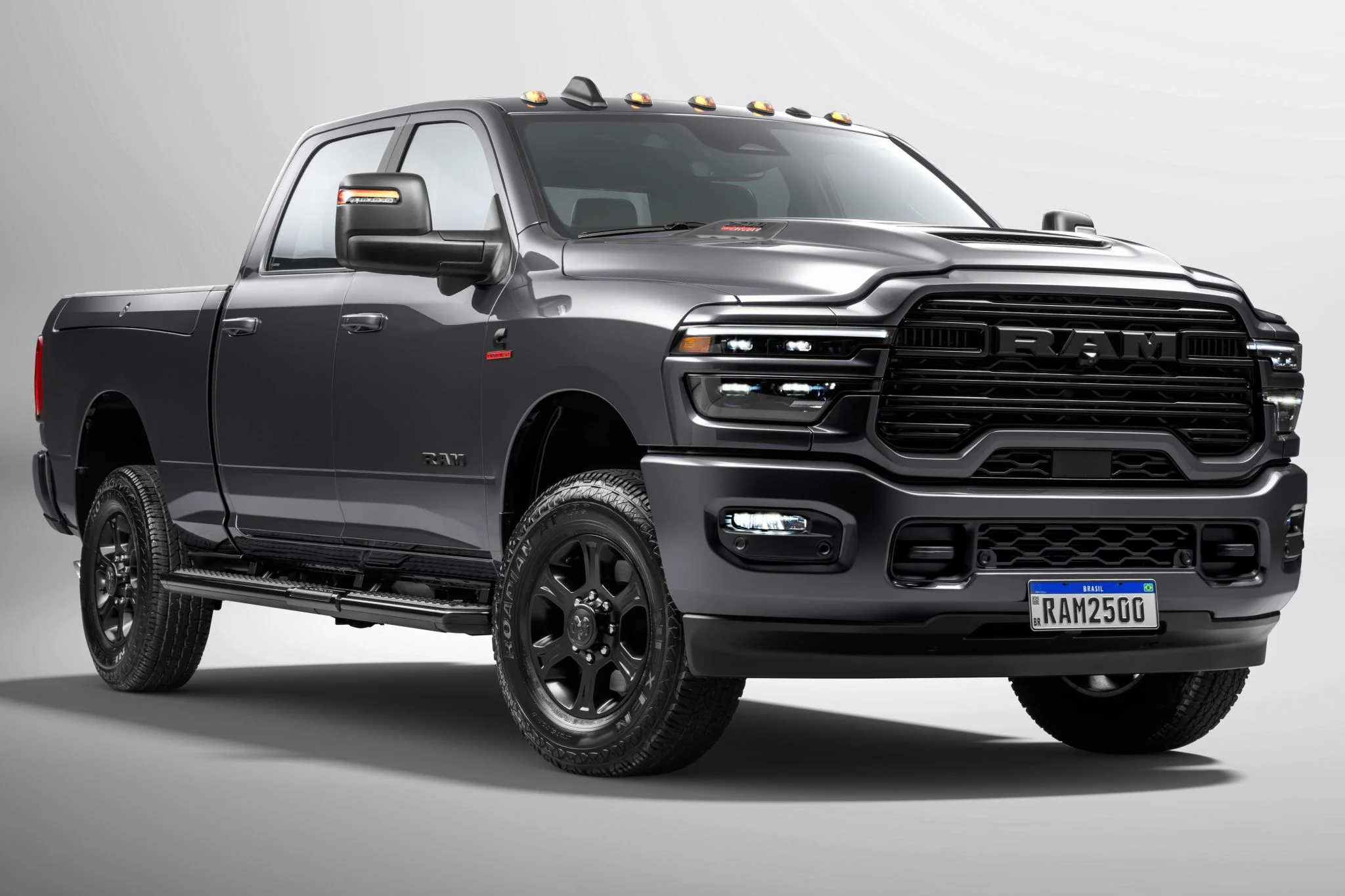 ram 2500 laramie night edition 10