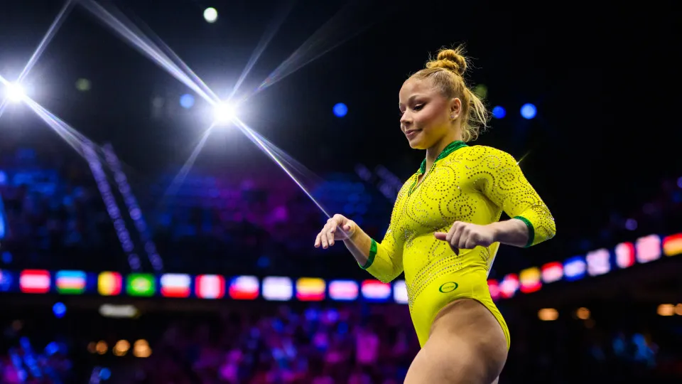 Rebeca e Flavinha brilham, e Brasil garante vagas em 5 finais no Mundial 7