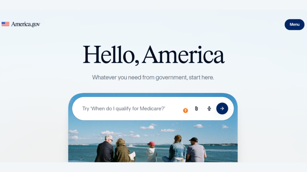 Captura de tela mostra a página inicial do America.gov, com um chatbot de Ia centralizado.
