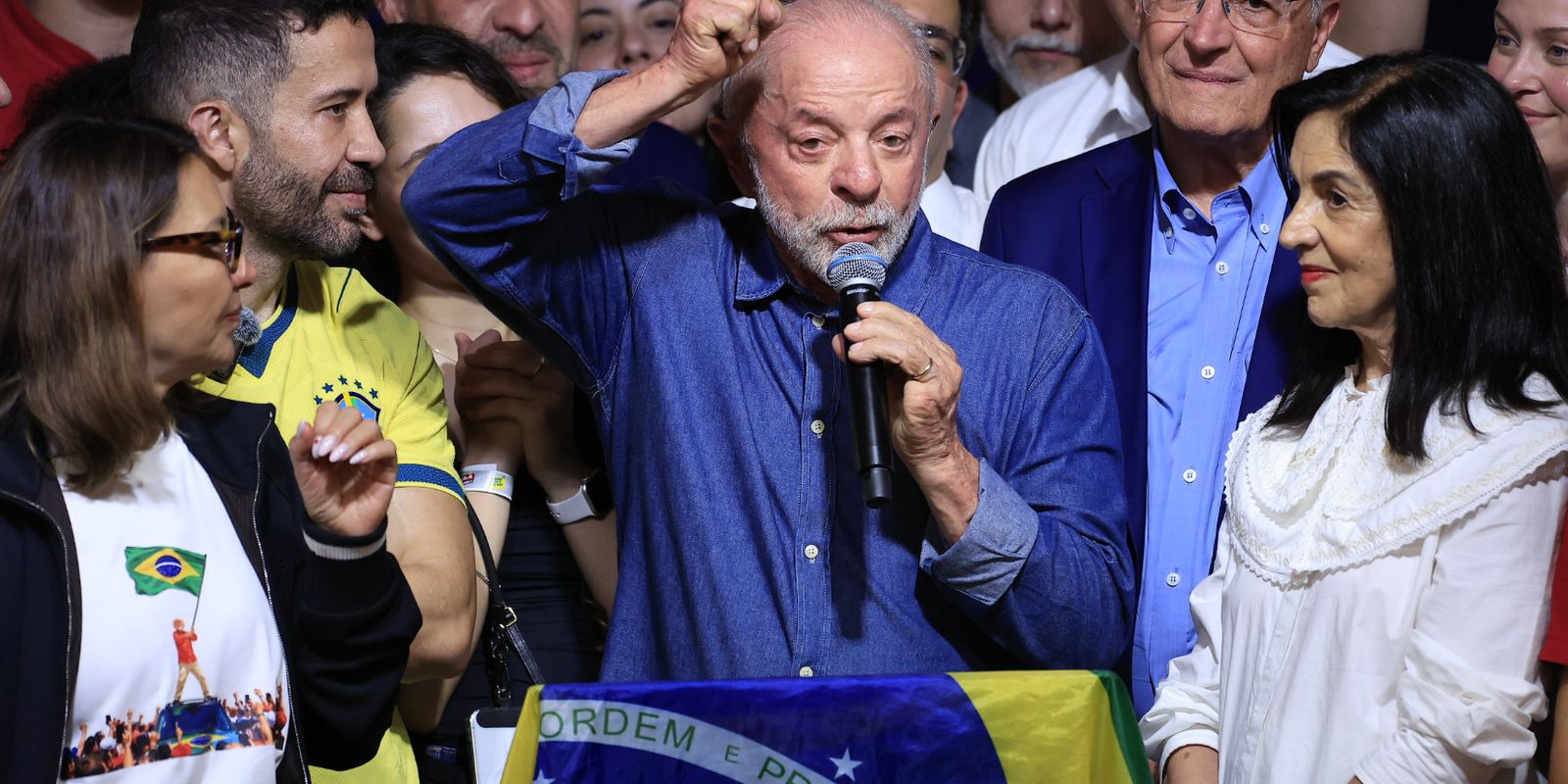 “Vamos mudar o jeito de governar este país”, diz Lula 1